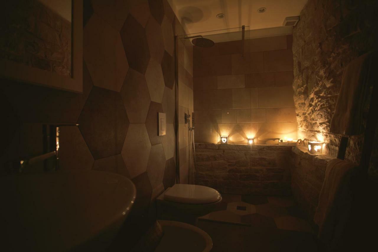 Torre Elisa - Luxury Room บิสเชลเย ภายนอก รูปภาพ